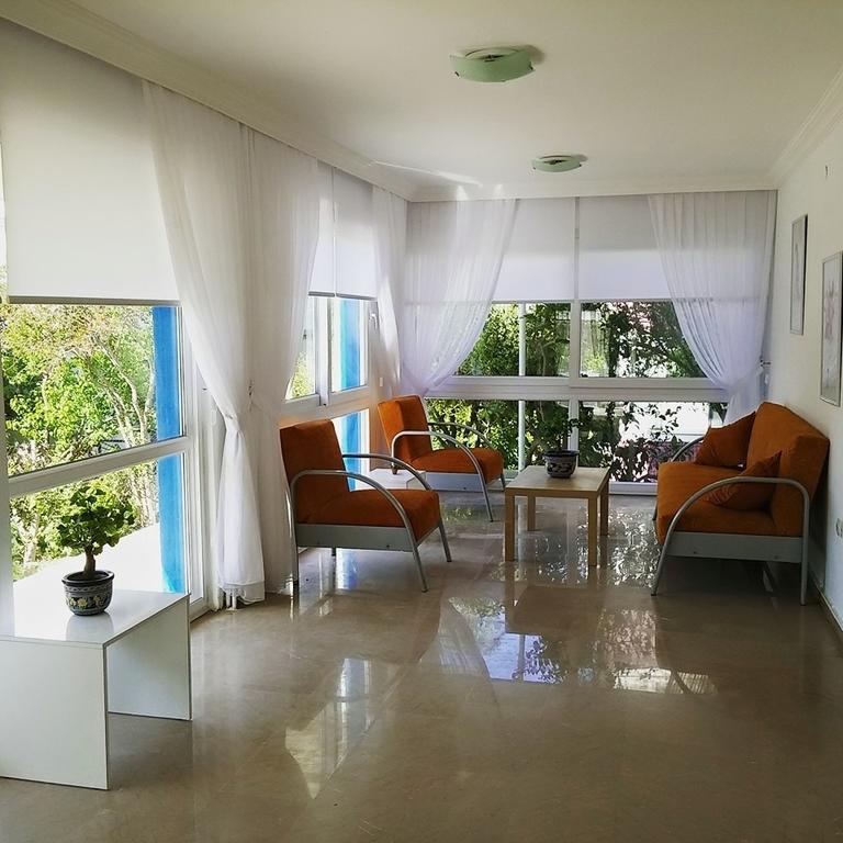 Parla Apart Hotel Cesme Exterior photo