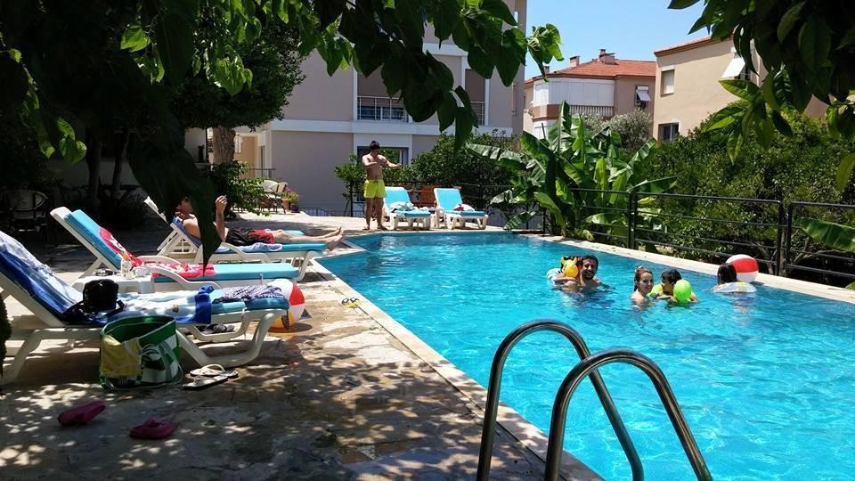 Parla Apart Hotel Cesme Exterior photo