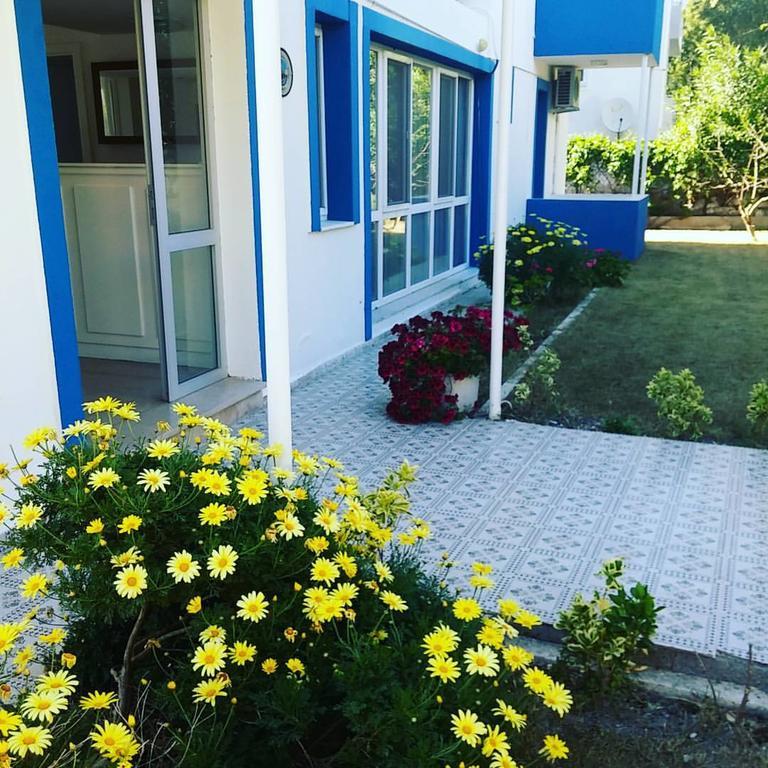 Parla Apart Hotel Cesme Exterior photo