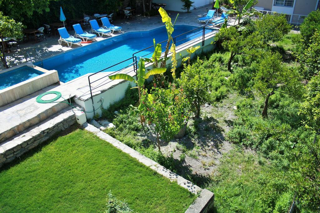Parla Apart Hotel Cesme Exterior photo