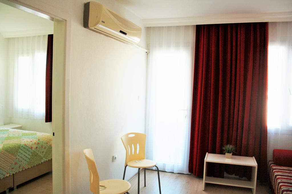 Parla Apart Hotel Cesme Exterior photo