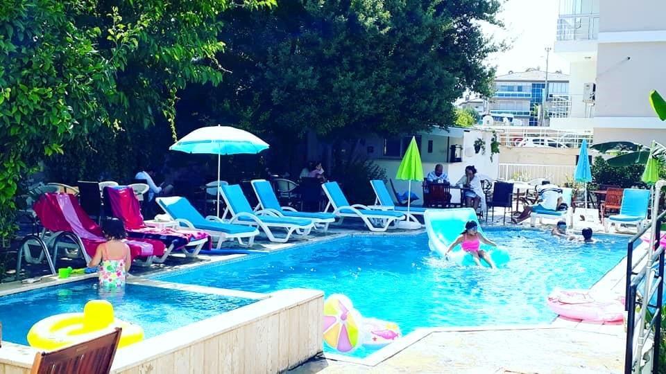 Parla Apart Hotel Cesme Exterior photo